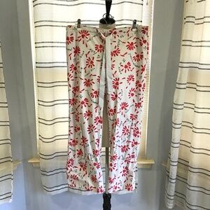 Juicy Couture Pink and White Floral Pajama Pants